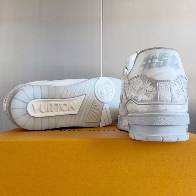 Louis Vuitton Sneakers